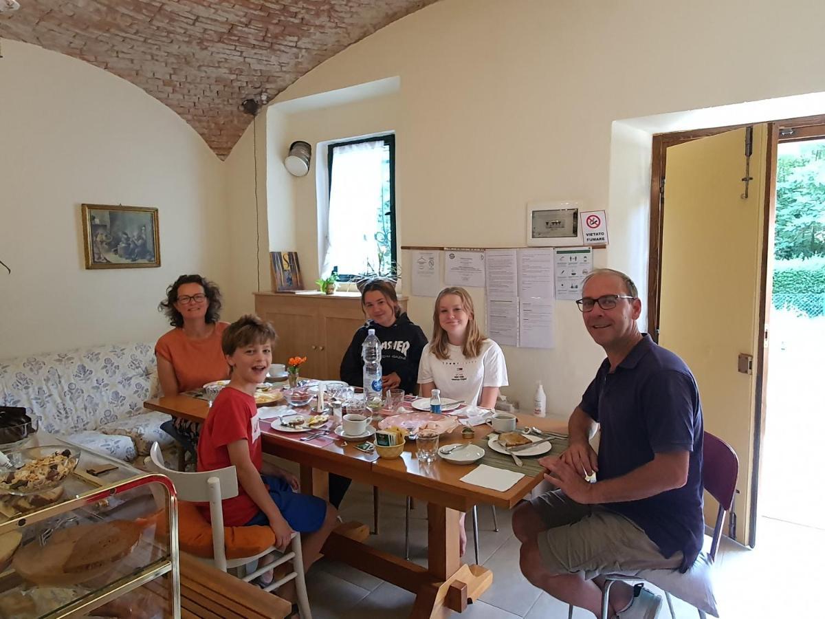 Il Casolare Del Medio Olona Bed and Breakfast Fagnano Olona Εξωτερικό φωτογραφία