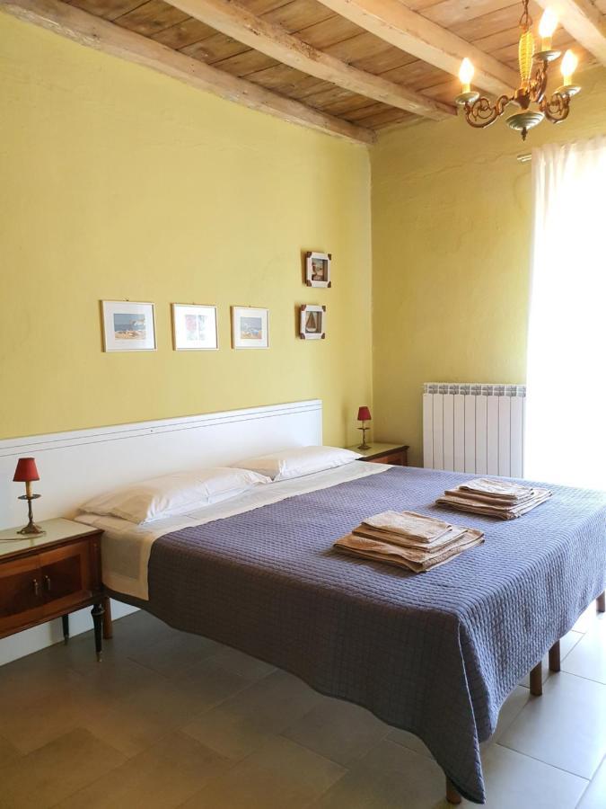 Il Casolare Del Medio Olona Bed and Breakfast Fagnano Olona Εξωτερικό φωτογραφία